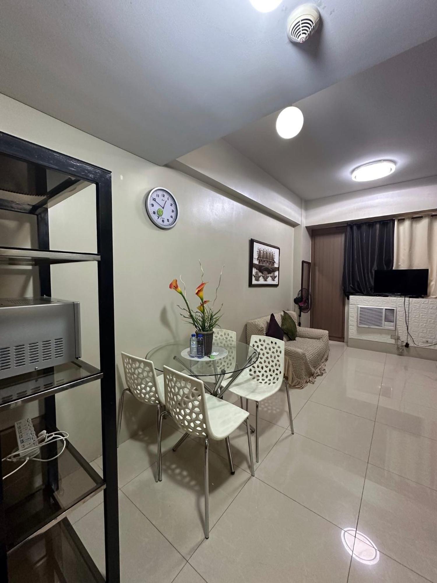 Condo 1 Palm Tree Across Naia T3 Pasay Esterno foto